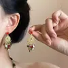 Pendientes de Borla de Concha Estilo Resort de Playa Pendientes de Moda Étnicos Nicho Pendientes de Lujo Ligero de Gama Alta para Mujer Venta al por Mayor