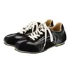 Versão em Couro~Sapatos de Treino Alemães Ocultos para Aumentar a Altura Femininos Estilo Retro Solado Macio ins Estilo Solado Fino Sapatos Casuais Esportivos Forrest Gump Femininos