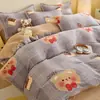 Conjunto de Cama Quatro Peças de Veludo de Leite Espesso de Inverno Lençol de Flanela Fleece de Coral Pelúcia Capa de Edredom Única Conjunto de Três Peças Infantil