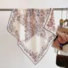 Bufanda Nueva de Seda y Lana para Otoño e Invierno para Mujer Modelo 2026, Moda de Alta Gama, Bufanda Cuadrada Chal Suave y Cálido de Seda y Lana