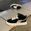 Otoño e Invierno zapatillas de caña alta de suela blanda con forro polar, zapatos nuevos de moda casual para hombre, zapatillas realzadas antideslizantes que combinan con todo, zapatos de hombre