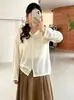 Suéter de malha versátil com gola dobrada para mulheres plus size, coleção de outono 2026, peça externa fina e solta casual para mulheres plus size
