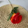 Rosa Artificial Popular de Veludo com Pérola, Flor Artificial de Haste Única, Flor Artificial Realista para Casamento com Toque de Luxo