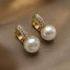 Pendientes de moda coreana para mujer, verano 2022, con perlas, elegantes y modernos, con hebilla en la oreja, de plata de ley 925.
