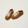Zapatos de Entrenamiento Retro Alemanes de Gama Alta Personalizados en Guangzhou, Tenis Casuales Marrones para Mujer, Zapatos Cómodos y Sin Estrés para Caminar para Parejas