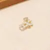 Pinza para el pelo de pedrería dulce y elegante para mujer, pinza lateral para flequillo de pelo suelto, pinza de garra pequeña de perla, pinza de tiburón de moda para la parte trasera de la cabeza