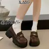 Mocassins de couro genuíno com sola grossa para aumentar a altura, modelo novo 2026, sapatos confortáveis e que não cansam para mulheres, adequados para o trajeto diário, sapatos pequenos de couro com salto grosso