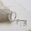 Agulha de Prata Design de Nicho Europeu e Americano Metal Quadrado Pequeno Prata Quebrada Brincos Argola de Orelha Vento Frio Tendência Personalizado Clipe de Orelha Feminino