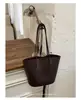 Bolso tote casual tejido de gran capacidad, un bolso de hombro elegante de inspiración retro para mujer, perfecto para ir al trabajo y añadir un toque de sofisticación