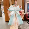 Colgante de lazo de encaje hecho a mano, producto terminado, accesorio decorativo temático de anime, colgante para llavero de soporte
