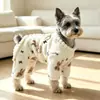 Ropa para perros para otoño e invierno, adecuada para perros pequeños y cachorros, cálida, con accesorio para correa, chaqueta gruesa de forro polar, abrigo de algodón, 26 chaqueta de forro polar de cuatro patas con espalda abierta