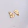 Etiqueta de Bendición de Aleación Nafu Recubierta de Oro de 14 Quilates que Conserva el Color Marca de Bendición Colgante Pequeño para Pulsera DIY Joyería Hecha a Mano Colgante