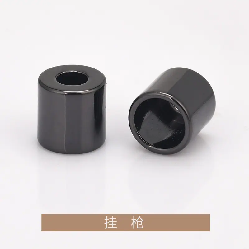 K23A0587挂枪.jpg