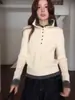 Camisa Base de Punto Blanca de Manga Larga con Cuello, Estilo Coreano, Falso Dos Piezas para Mujer, Suéter Corto para Otoño e Invierno con Camisa Polo Debajo