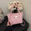 Bolso Pequeño Casual Simple para Mujer 2026 Primavera Nueva Moda Elegante para el Trabajo y el Viaje Bolso Cubo Bolso Cruzado de Moda