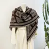 Manta tipo chal de oficina estilo coreano 2026, bufanda cálida de otoño e invierno para mujer, chal triangular, venta al por mayor