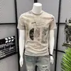 Camiseta Manga Curta Estampada com Letras de Marca da Moda para Homens, Estilo Coreano de Verão, Roupa Casual da Moda Estilosa e Descolada para Jovens