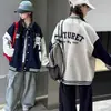Roupa infantil, jaqueta de baseball casual de outono para meninas com bordado de coruja e color blocking, jaqueta de baseball para meninas estilo novo 2026