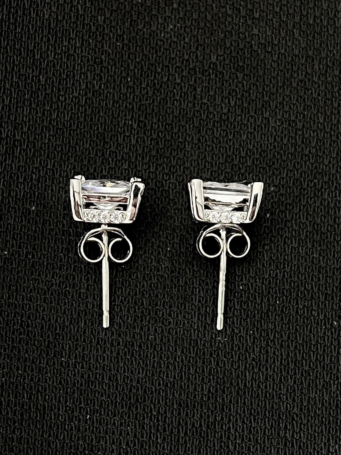 956fc505eddc00ae59764532aaa995