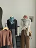Otoño e Invierno Nuevo Estilo Coreano Moda Casual Simple Etiqueta de Cuero Ajuste Delgado Engrosado Elástico Camiseta de Manga Larga Pulóver Camiseta Base