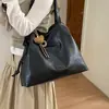 Nova bolsa de ombro único, alta qualidade, grande capacidade, couro macio, estilo simples e retrô, couro encerado a óleo, bolsa tote feminina, 2026