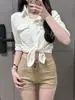 Shorts de mezclilla caqui estilo americano para mujer, verano 2026, de cintura alta, elásticos, corte ajustado, hot pants favorecedores para chicas petite