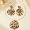 Collar Redondo de Leopardo Transfronterizo Europeo y Americano Pendientes Redondos de Leopardo Moda Vintage Joyería Traje Elegante Para Todo