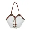 Bolsa de verano para mujer de gran capacidad, modelo nuevo 2026 versátil, bandolera simple, elegante, casual, bolsa tote de nicho para clases