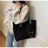 Nova Bolsa de Mão Grande Capacidade para o Dia a Dia 2026, Bolsa Tote Elegante e Versátil, Bolsa de Ombro Estética de Alto Valor para o Escritório