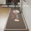 Tapete de Piso de Cozinha Antiderrapante Anti-Sujeira Apagável Sem Lavagem Tapete de Lama Diatomácea Tapete Absorvente Tapete Especial Resistente à Lama para Porta Residencial