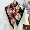 Nueva línea de bufanda exterior de color mariposa, bufanda cuadrada 70% algodón y lino, bufanda cálida para cuello otoño e invierno, para combinar a diario