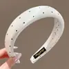 2026 Nuevo Estilo Diadema de Mujer Plisada de Ala Ancha Sensación de Alta Gama Cubre la Parte Superior del Cráneo Hace que la Cara se Vea Más Pequeña Cubre la Raya del Cabello Pinza para el Cabello Accesorio para el Cabello