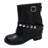 Botas de cano médio estilo coreano com fivela de rebite 2026 para mulheres, outono e inverno, pretas, salto baixo, botas de motociclista doces e estilosas, botas curtas que afinam
