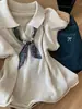 Camiseta de malha com gola polo de manga curta fina estilo old money temperamento lenço de seda fitas toque de luxo afina mulheres petites