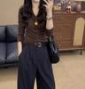 Design Estilo Coreano, Camiseta Fashion e Simples com Decote V e Mangas Longas para Mulheres Outono e Inverno 2025, Top Base Super Bonito com Efeito Emagrecedor