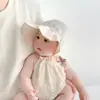 Chapéu de Bebê Primavera e Verão Fino Proteção Solar Aba Larga Chaminé Porta Pneu Chapéu de Bebê Mês Pequeno Recém-nascido Chapéu Palácio Princesa