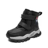 Coleção de inverno 2026 transfronteiriça: Sapatos de algodão forrados com fleece, quentes, de cano médio para crianças, com design antiderrapante, adequados para condições de neve e com sola grossa para aquecimento extra.