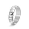 Moda Europea y Americana Faceta Acero Inoxidable Anillo Giratorio Simple para Hombre Anillo Individual de Comida Joyería Tridimensional de Triángulo