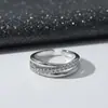 Anel Cruz de Três Argolas para Mulheres, Estilo Minimalista, Joia de Mão Única, Anel Aberto Geométrico de Zircônia Empilhável para Dedo Indicador