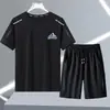 Conjunto Esportivo e de Lazer Masculino de Verão 2026 para Fitness, Corrida e Treinamento, Terno Respirável de Seda Gelada com Sensação de Frescor Elástico de Manga Curta