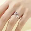 Artículo de Venta Caliente Transfronterizo El Amor Verdadero Espera Anillo de Cobre con Forma de Corazón y Cruz con Diamantes, Anillo Abierto Ajustable Regalo