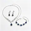 Conjunto de Quatro Peças de Colar, Brincos, Pulseira e Anel com Pedras de Strass e Zircônia, Luxo Leve Europeu e Americano Mais Vendido da Amazon, Fashion e Exquisito