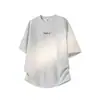 2026 Verão Novo Estilo Estilo Americano Manga Curta Solta Tendência Jovem Design Personalizado Alta Qualidade Gola Caída Camiseta Tamanho Grande