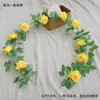 Enredadera de rosas artificiales, flor falsa, vid de plástico, para envolver alrededor de tuberías de aire acondicionado, vid decorativa, tira de flores para techo, planta