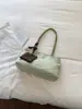 Comercio exterior transfronterizo retro bolsa grande mujer nuevo estilo nicho lujo ligero súper popular bolsa de mano versátil para ir al trabajo bajo el brazo bandolera