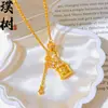 Loja de Ouro Mesmo Estilo Banhado a Ouro Gelo Triturado Trevo de Quatro Folhas Cabacinha Colar para Mulheres, Versátil e Elegante, Borboleta em Forma de Coração Corrente de Clavícula Joia