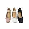 Zapatos coreanos estilo petite para mujer con 5 cm de aumento de altura oculto, modelo nuevo 2025 ligeros de satén con lazo, bailarinas Mary Jane