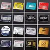 Letreros metálicos personalizados, placas de identificación de equipo de acero inoxidable cepillado, aleación de aluminio grabada, corrosión, serigrafía, estampado, procesamiento láser