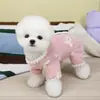 Cachorro gato fêmea outono inverno quente anti-frio cachorro pequeno Schnauzer pet casa pijama 25 proteção barriga quatro patas roupa de fleece
