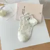 26 Calcetines Lindos de Color Sólido Nuevos para Primavera y Verano con Bordado Coreano, Calcetines Cortos Casuales de Algodón Transpirables Absorbentes de Sudor para Mujer
